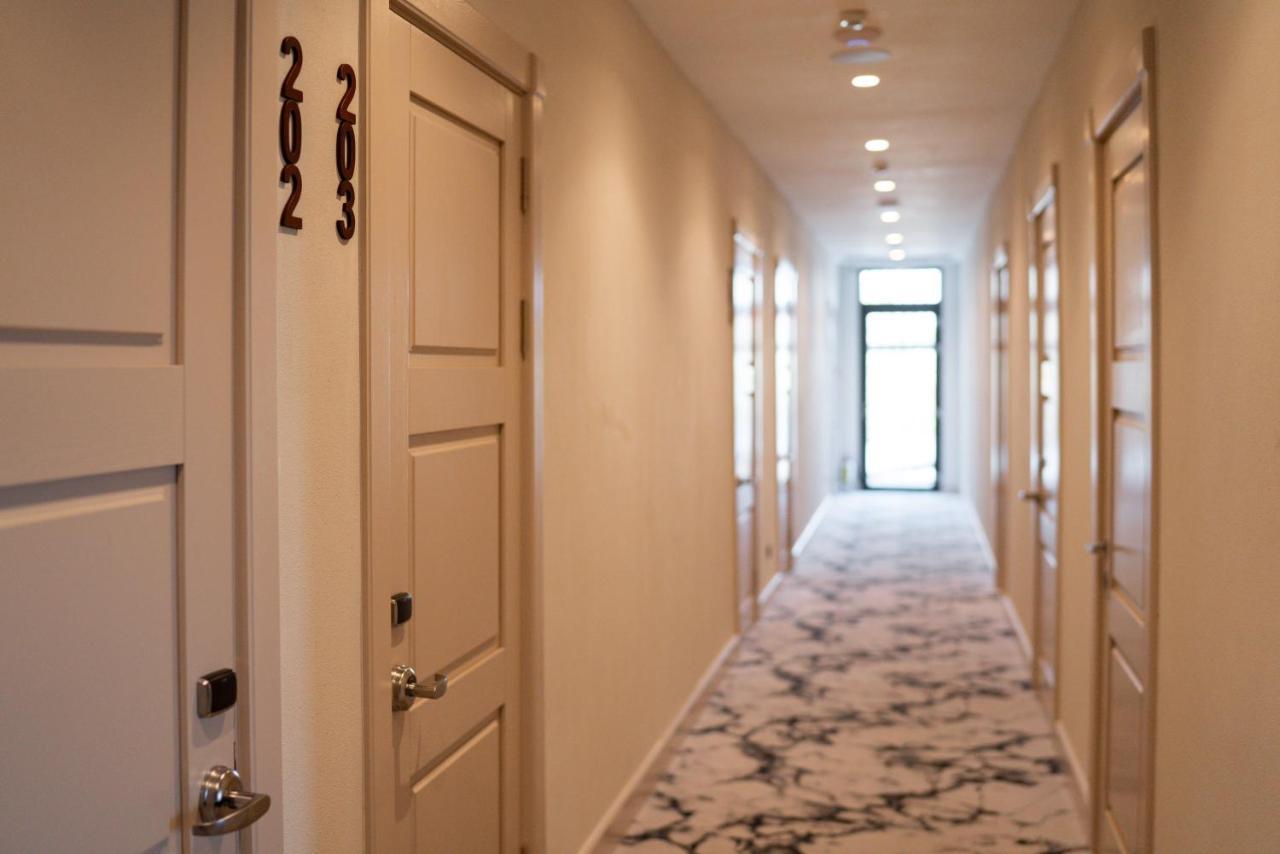 Pana Boutique Hotel Chimkent Extérieur photo