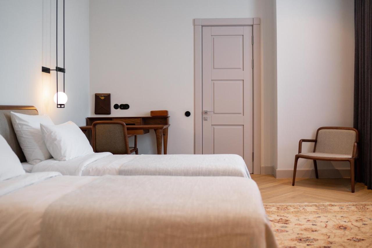 Pana Boutique Hotel Chimkent Extérieur photo