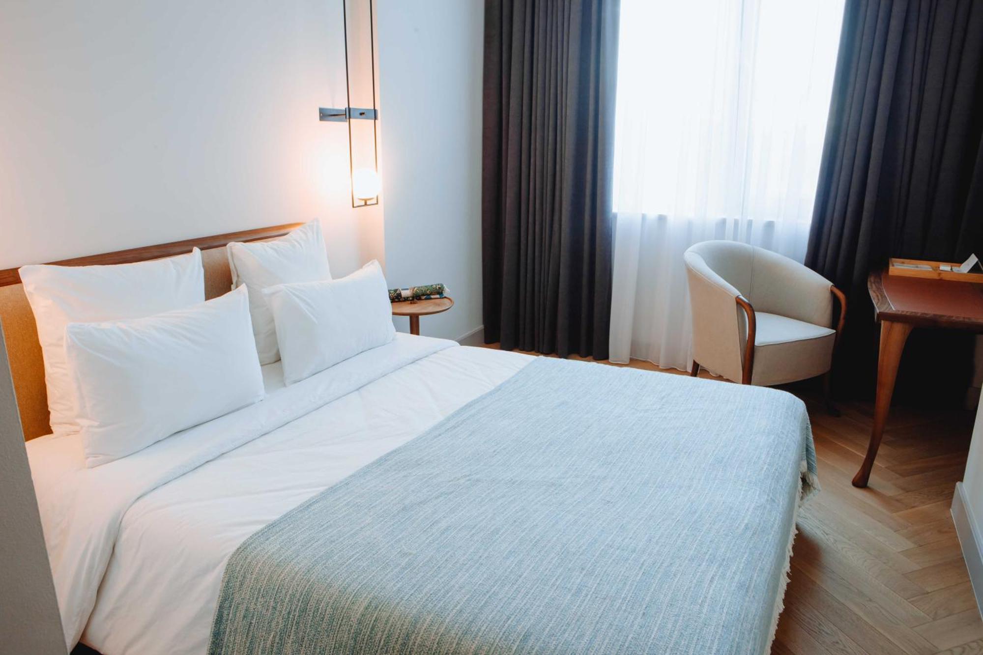 Pana Boutique Hotel Chimkent Extérieur photo