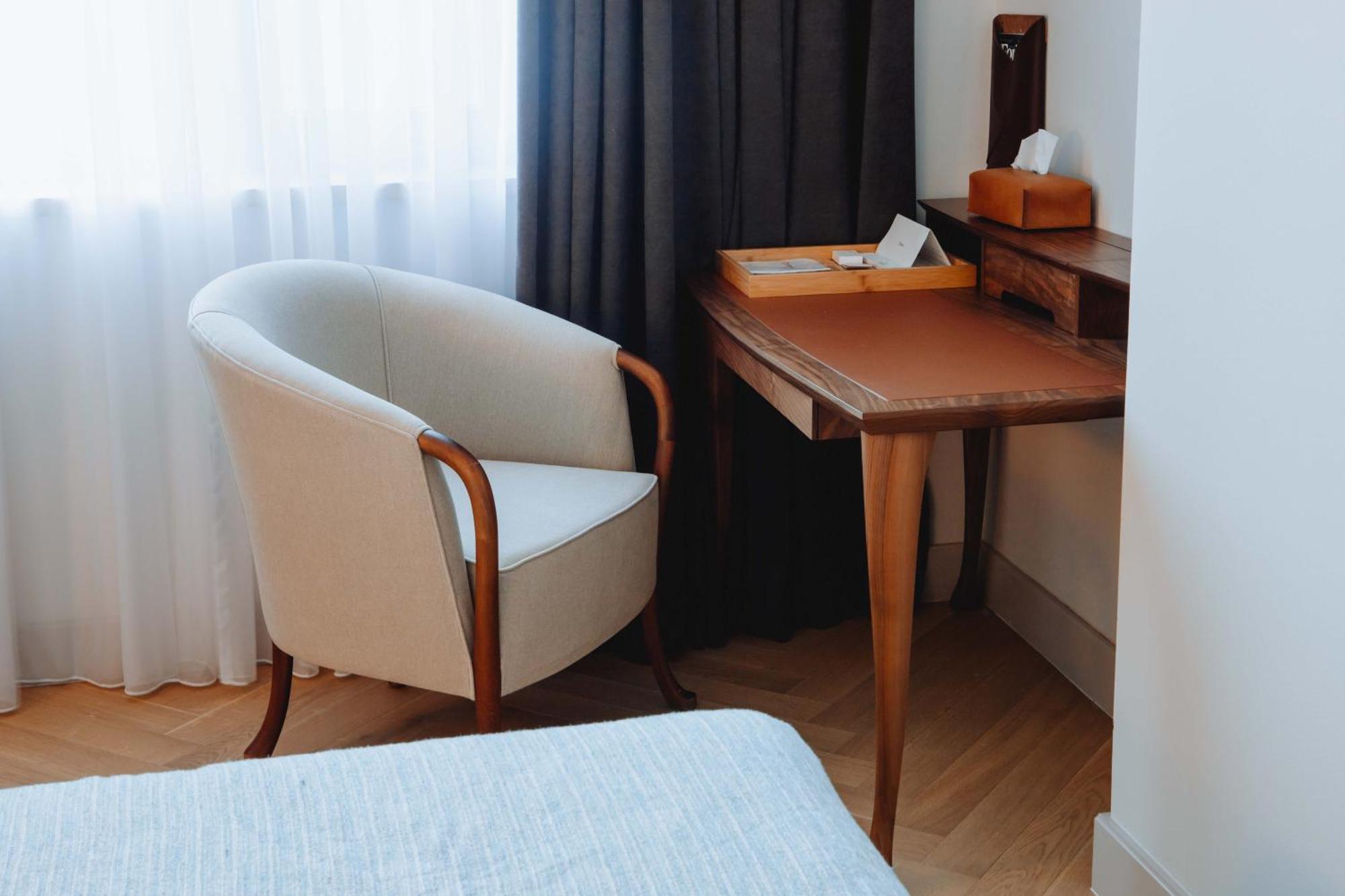Pana Boutique Hotel Chimkent Extérieur photo
